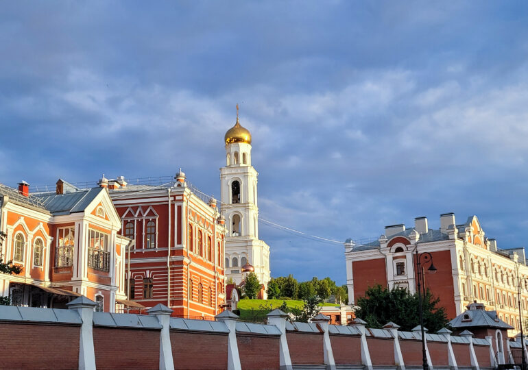 Самарцев приглашают принять участие в опросе, посвященном социально-экономическому развитию областной столицы