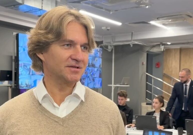 Член Общественного штаба по независимому наблюдению за выборами Владислав Волков рассказал, как происходит хранение бюллетеней в дни голосования