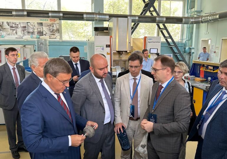 Министр науки и высшего образования РФ Валерий Фальков посетил самарские университеты