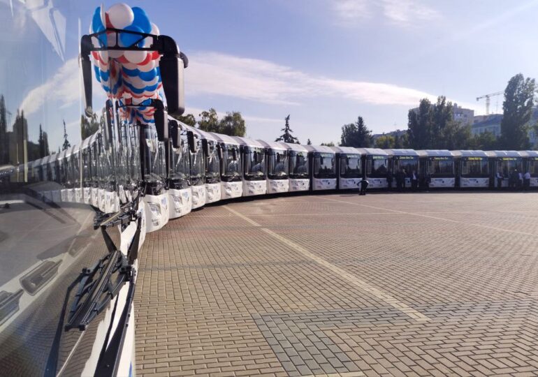 На дорогах Самары на следующей неделе появится 40 новых автобусов