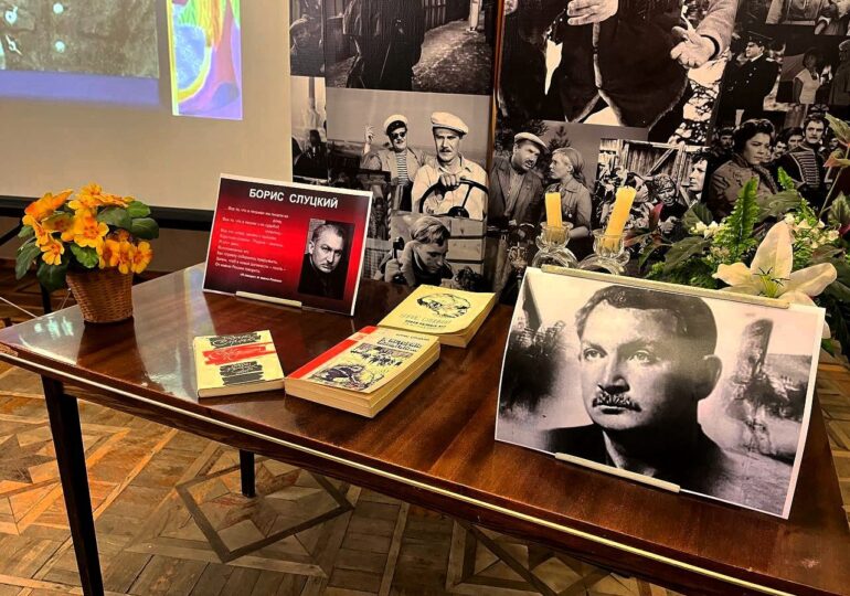 В самарской библиотеке №15 прошло мероприятие, посвященное 105-летию Бориса Слуцкого