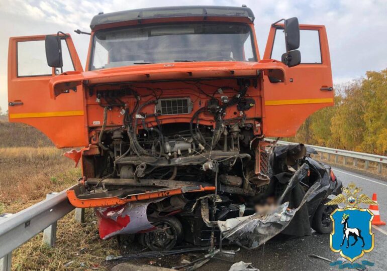 В Самарской области в ДТП погиб водитель легковушки