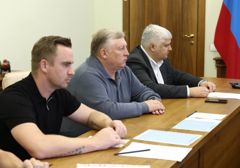 Игорь Осинькин останется на посту главного тренера «Крыльев Советов»