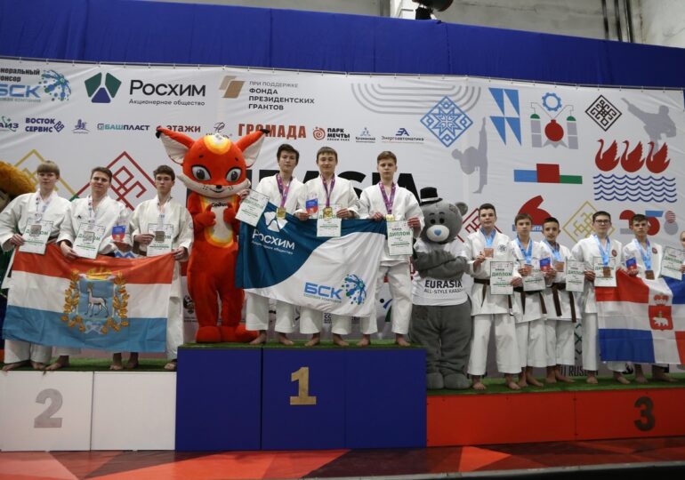 Самарские юные спортсмены приняли участие в самом масштабном турнире года по карате