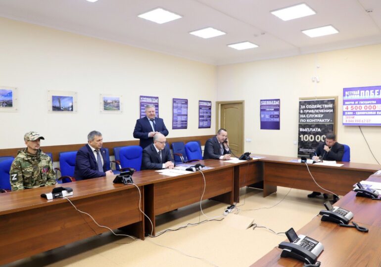 В Самаре запустили горячую линию для желающих заключить контракт на военную службу