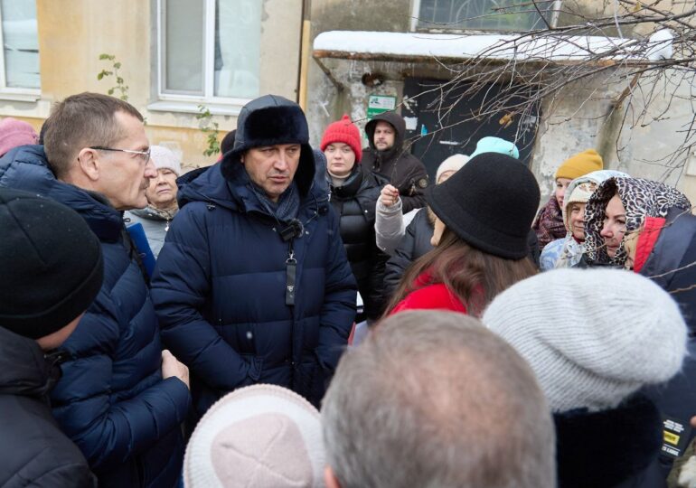 В Самаре Иван Носков встретился с жителями улицы Олимпийской