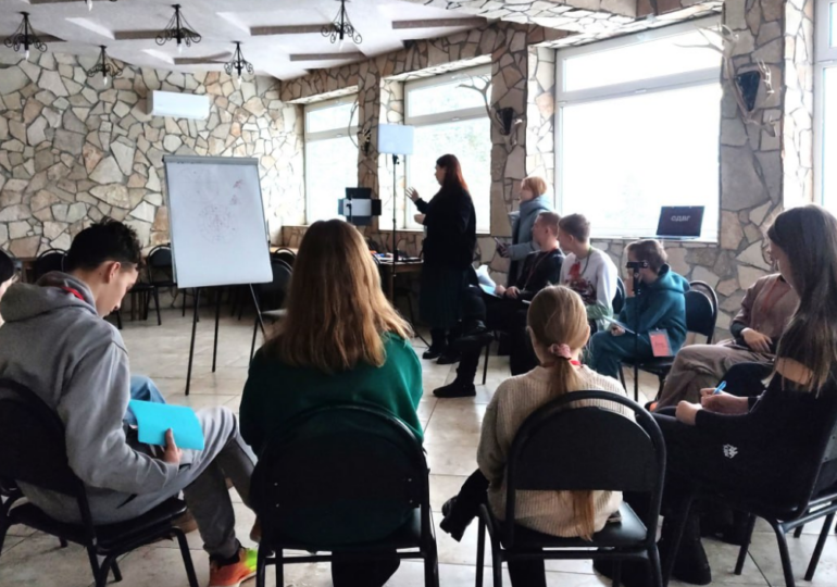 Более 100 самарских школьников поучаствовали в медиахакатоне «Летучка»