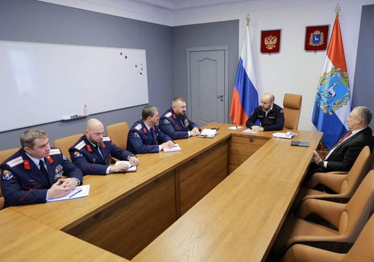 Губернатор Самарской области Вячеслав Федорищев встретился с атаманом Константином Давитьяном