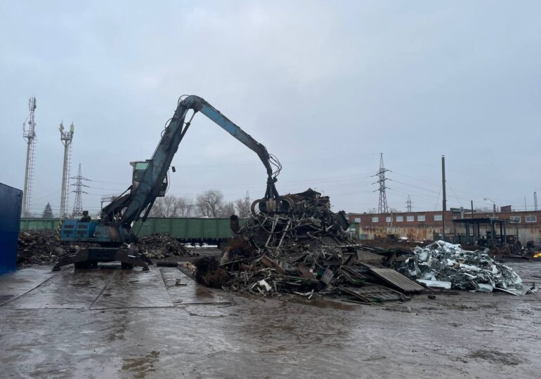 В Самаре Юлия Ашуркова посетила цех по заготовке и переработке лома черных и цветных металлов