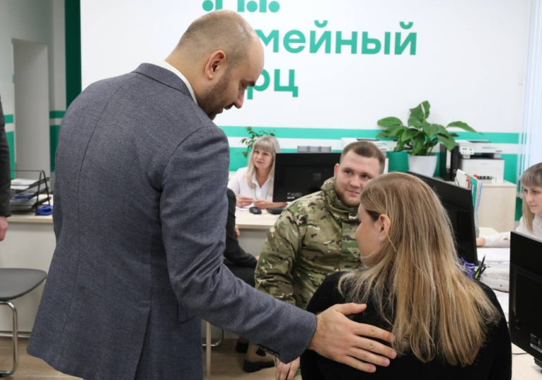 В Самаре открыли первый центр комплексной поддержки участников СВО и их семей «Сердце воина»