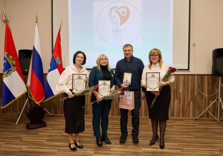 Глава Самары Иван Носков наградил клуб «СВОи» за поддержку семей военнослужащих