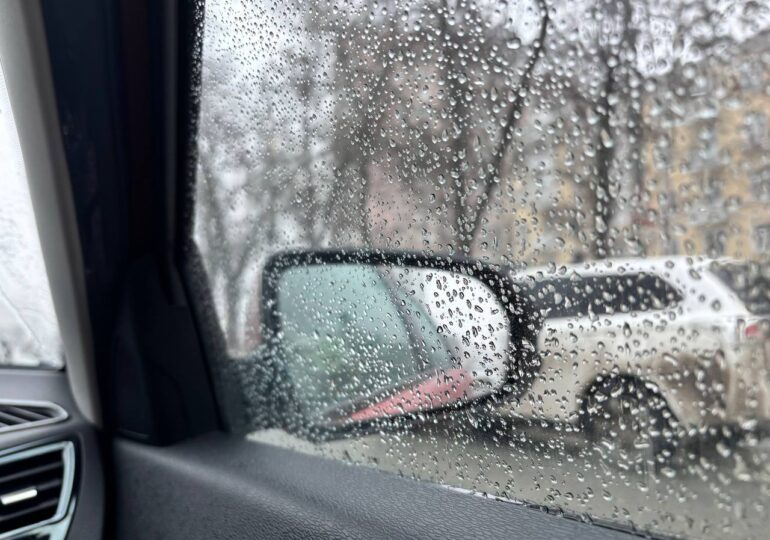 Жителям Самары рассказали, когда выгоднее вызывать такси 7 и 8 марта