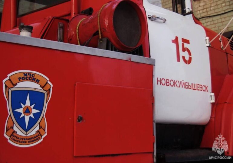 В Самарской области 60 человек эвакуировались из жилого дома из-за пожара