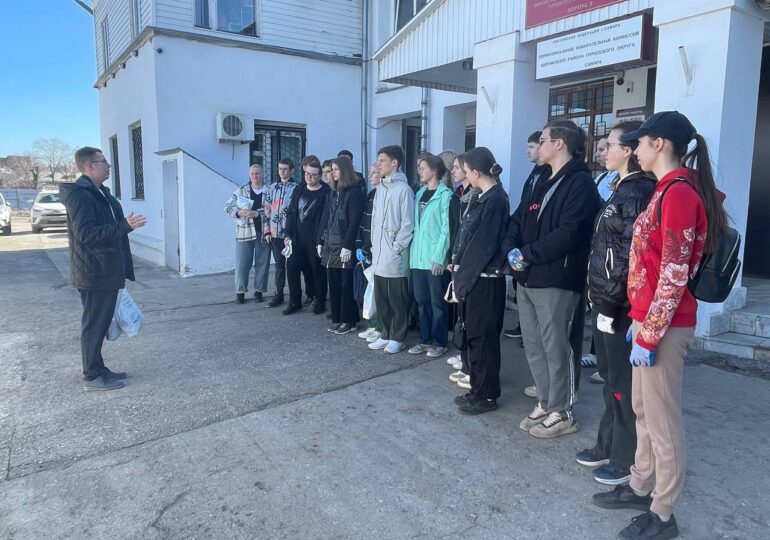 В Кировском районе Самары стартовала акция «Пожиратели рекламы»