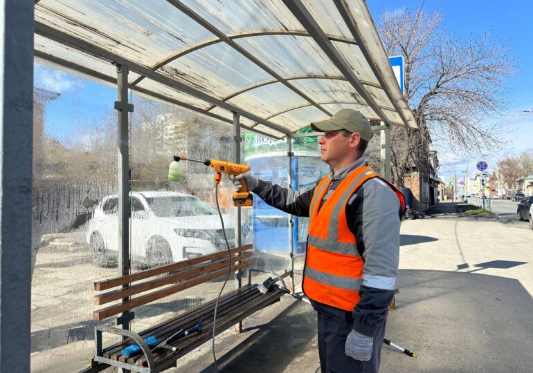 В Самаре до 1 мая планируют привести в порядок 398 остановочных павильонов