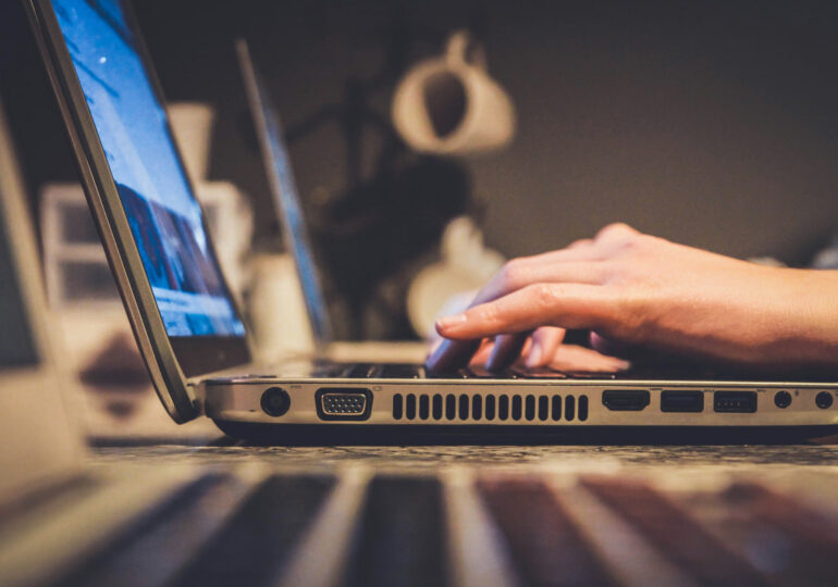 В Самарской области для ветеранов спецоперации и их семей создали сайт «Работа для СВОих»