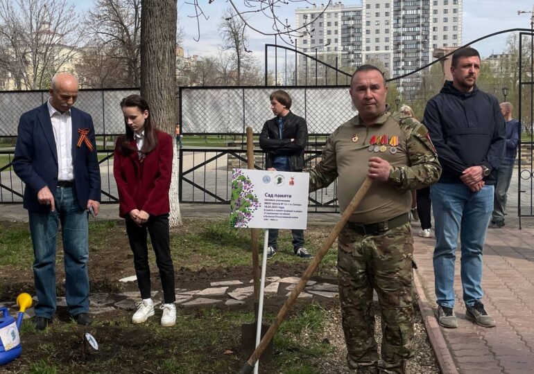 В Самаре ученики школы №12 впервые присоединились к акции «Сад памяти»