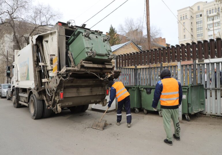В Самарской области ежедневно работают более 260 мусоровозов