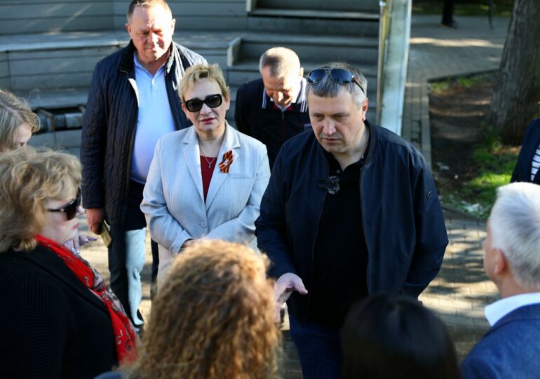 Иван Носков проверил выполненные работы на пешеходной части Ленинградской