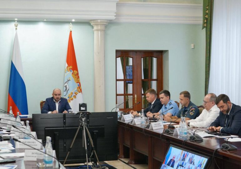 Губернатор Вячеслав Федорищев обсудил меры по пожарной безопасности и ЧС в Самарской области