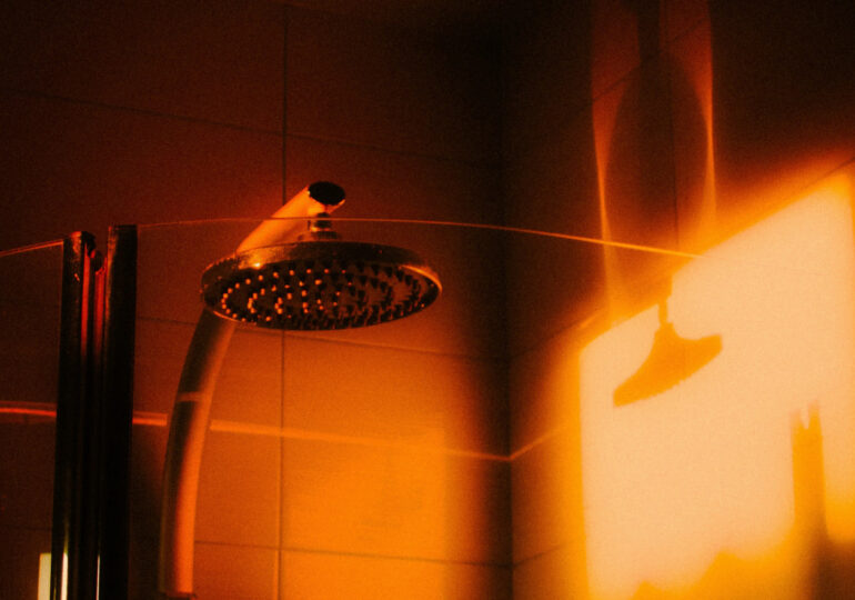 С 2 по 15 июля на нескольких улицах Самары отключат горячую воду