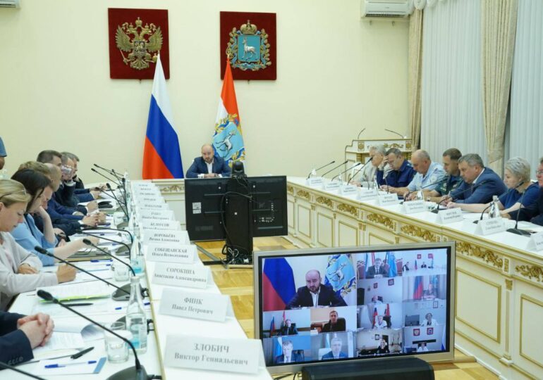 В Самарской области разработают программу обновления детских и спортивных площадок