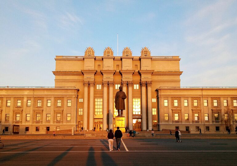 Самарская область присоединилась к празднованию Дня государственного флага России