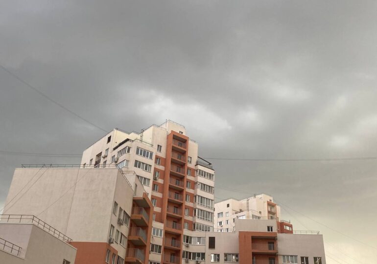 На Самарскую область 7 августа обрушится гроза и сильный ветер