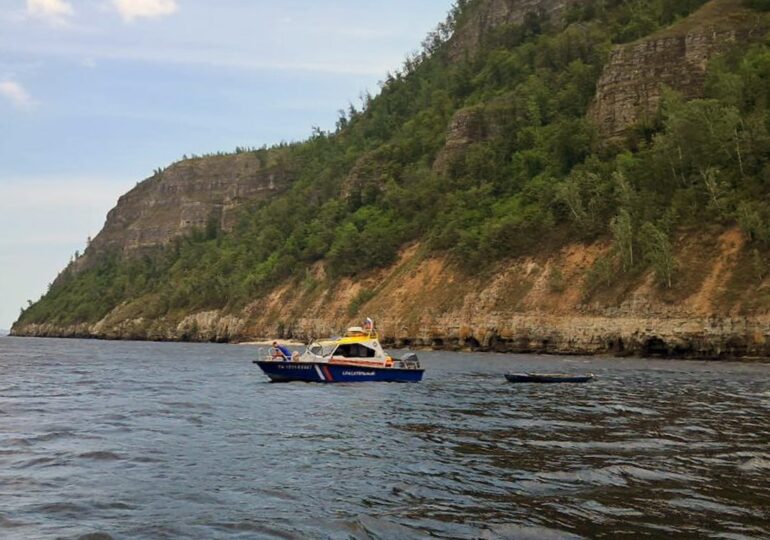 В Самарской области на Волге спасли шесть человек