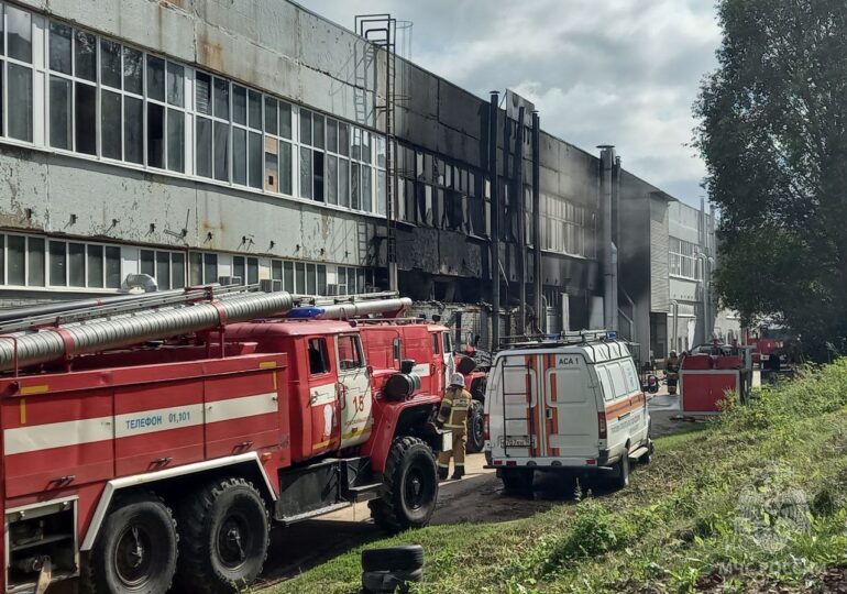 В Новокуйбышевске потушили цех по производству полиэтиленовой пленки