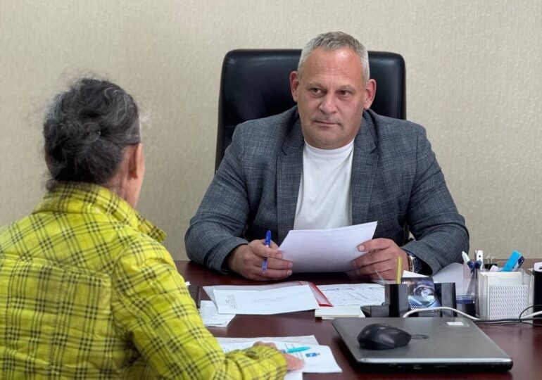 Глава Красноглинского района Самары Вячеслав Коновалов провел личный прием граждан