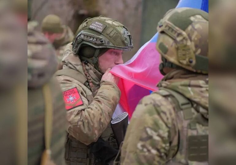 Вячеслав Федорищев поздравил с юбилеем 15-ю гвардейскую мотострелковую бригаду