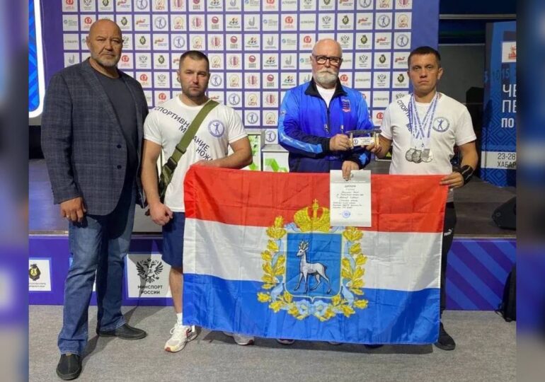 Губернатор Вячеслав Федорищев поздравил самарского ветерана СВО с серебром на чемпионате России по спортивному метанию ножа