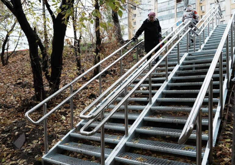 В Самаре ремонт уличных лестниц выполнили более чем на 85%