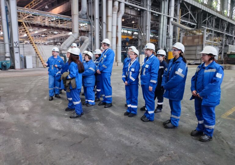 В Самаре молодые сотрудники металлургического завода прошли программу адаптации «День новичка»