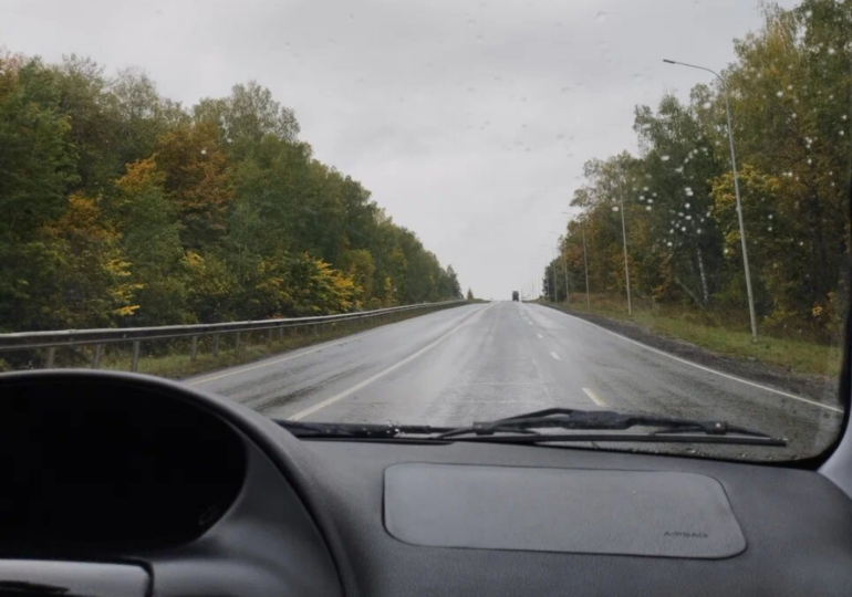 В России с 2026 года перестанут автоматически продлевать водительские права