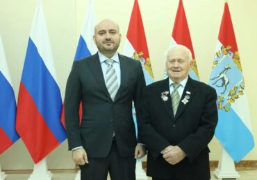 Губернатор Вячеслав Федорищев вручил награды отличившимся жителям Самарской области