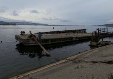 На дне Волги нашли затонувшее прогулочное судно