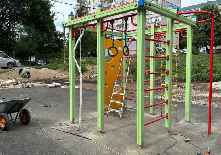 В Железнодорожном районе Самары закончили благоустройство двора на Тухачевского