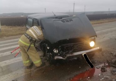 В Богатовском районе Самарской области в ДТП пострадали два человека