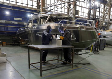 Два самарских производителя маломерных судов успешно реализуют проект «Производительность труда»