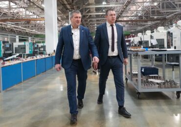 Иван Носков посетил самарское производство систем жизнеобеспечения летательных аппаратов