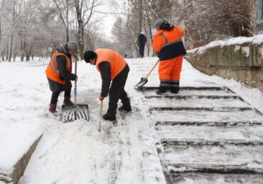 Иван Носков: «Уборка снега с дорог и тротуаров Самары идет в штатном режиме»