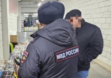 В Самаре у продавца очков изъяли более 700 единиц нелегальной пиротехники