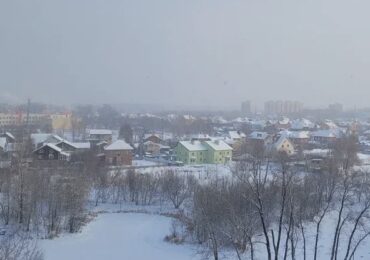 Две бригады восстанавливают электроснабжение в СНТ «Ракитовка-2»