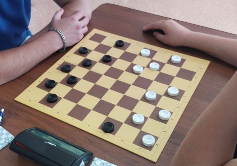 В Куйбышевском районе Самары состоится семейный турнир по шашкам