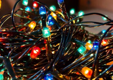 Психолог из Самары рассказал о влиянии гирлянд на сон