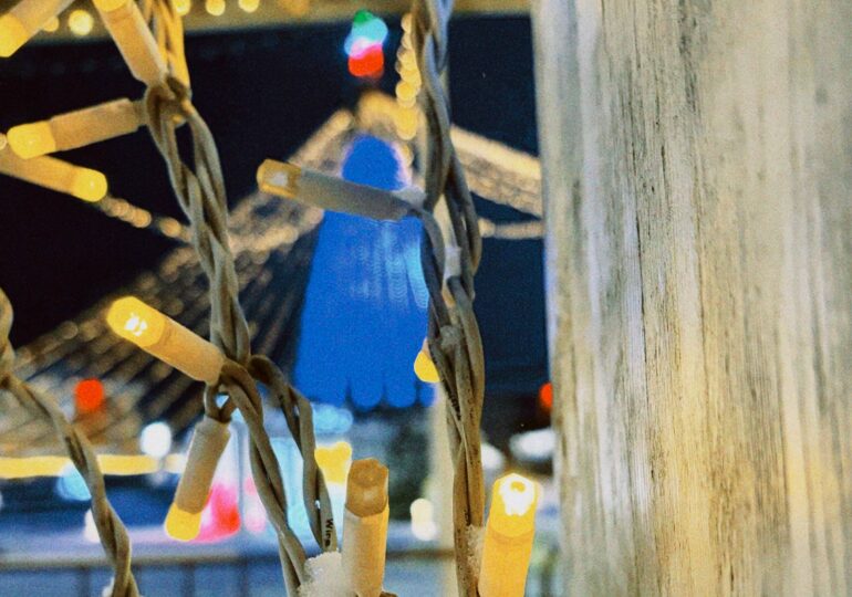 Самарцам дали рекомендации по выбору новогодней гирлянды