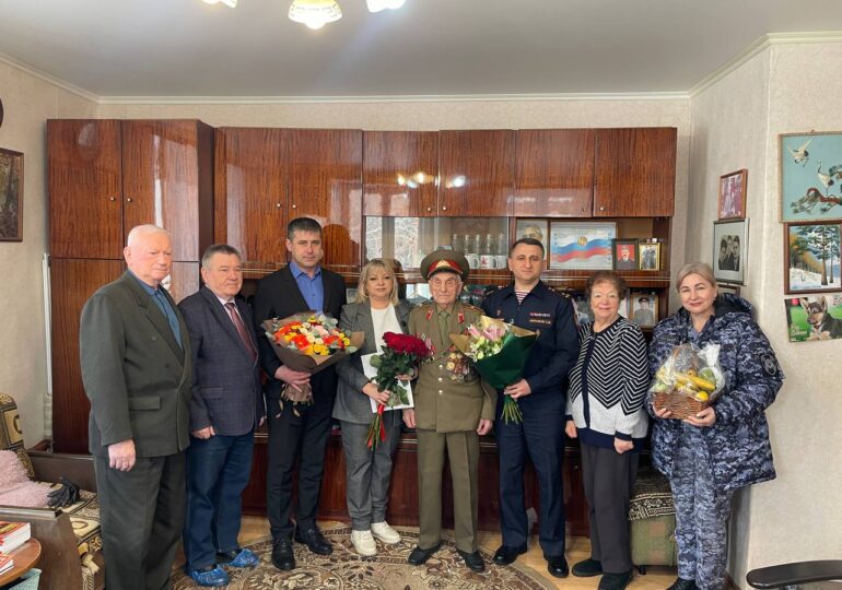 В Самаре поздравили с днем рождения ветерана Великой Отечественной войны