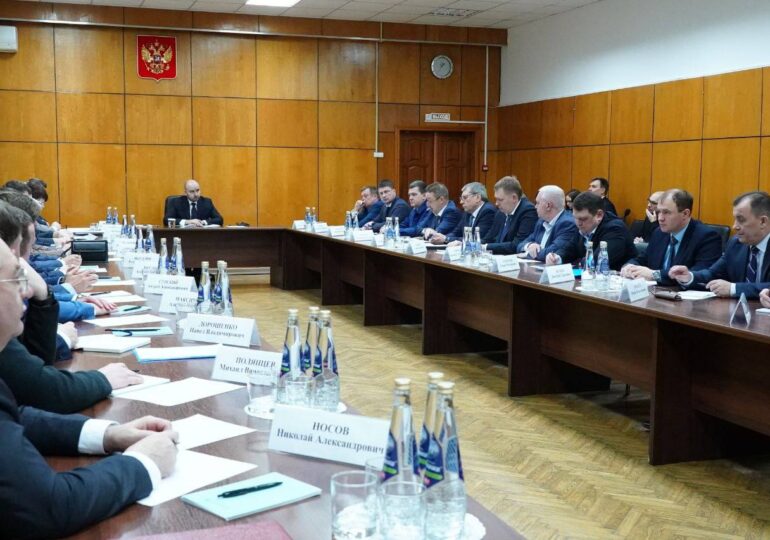 Вячеслав Федорищев провел заседание штаба по поддержке и развитию ОПК